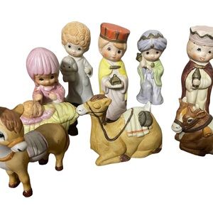 Vintage Homco Porcelain’s Christmas Nativity Set 8 Pieces